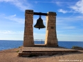 Sewastopol Chersonez Taurydzki - dzwon na wybrzeżu morskim ostrzegający żeglarzy.