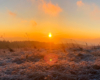 Wschód słońca nad Bieszczadami podziwiany z Beskidu Niskiego - Snow Gliding na górze Rzepedka i pomysł na wycieczki jednodniowe po Bieszczadach...