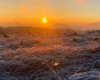 Wschód słońca nad Bieszczadami podziwiany z Beskidu Niskiego - Snow Gliding na górze Rzepedka i pomysł na wycieczki jednodniowe po Bieszczadach...