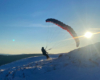 Skoki i loty na małej paralotni na pograniczu Bieszczad i Beskidu Niskiego - Rzepedka w Nadleśnictwie Lesko - to jedna z najciekawszych atrakcji zimowych Województwa Podkarpackiego.